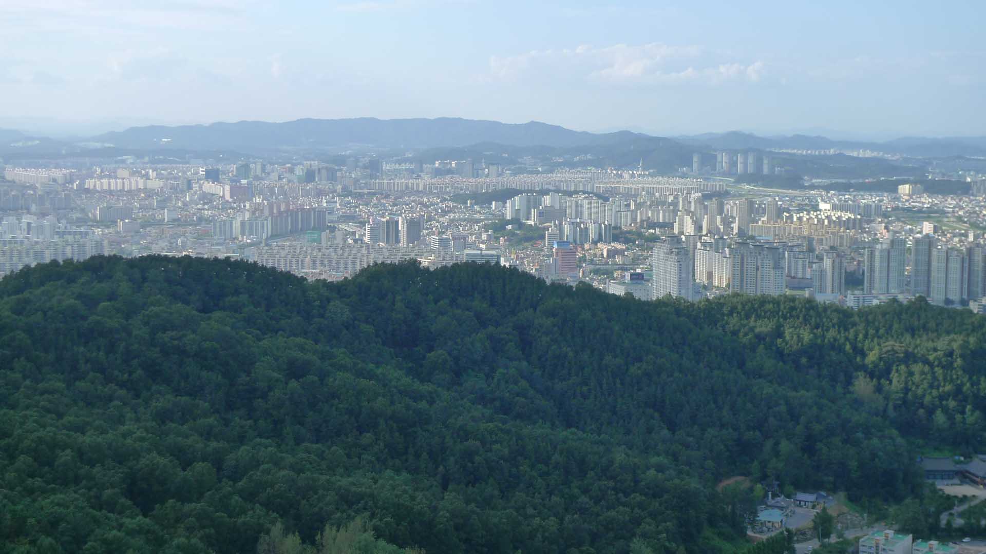 scenic image of OuSeongEeSan